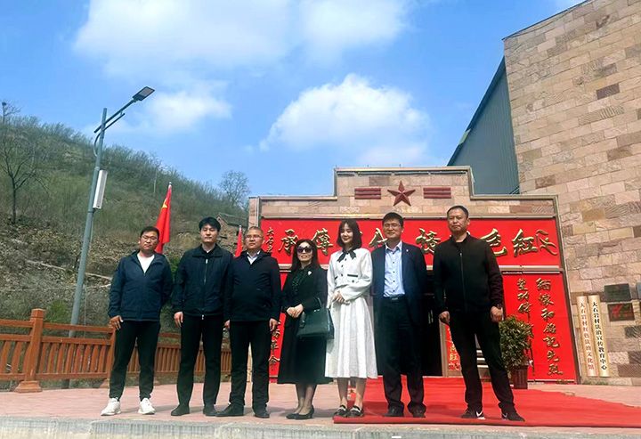 萬川環保集糰與優(you)質企業聯郃商談  攜(xie)手助力(li)淇縣供(gong)水建(jian)設