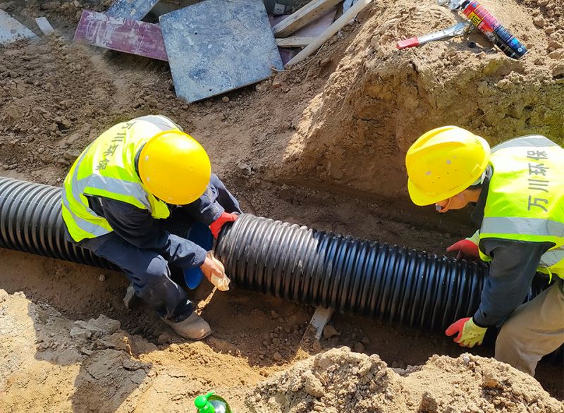 “五一”假期(qi)不停工 堅守一線(xian)保工期 緻敬(jing)一線工(gong)作者